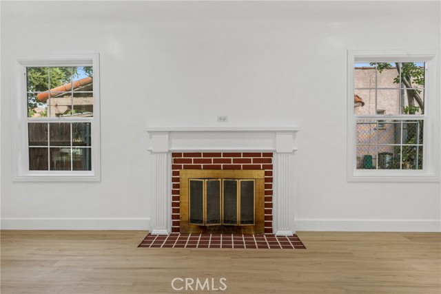 2747 NG ST, San Bernardino CA: https://media.crmls.org/medias/c5eeffbe-dd8b-4637-b1b4-98ec0533b055.jpg