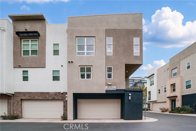 Detail Gallery Image 4 of 30 For 2210 Synergy, Irvine,  CA 92614 - 2 Beds | 2/1 Baths