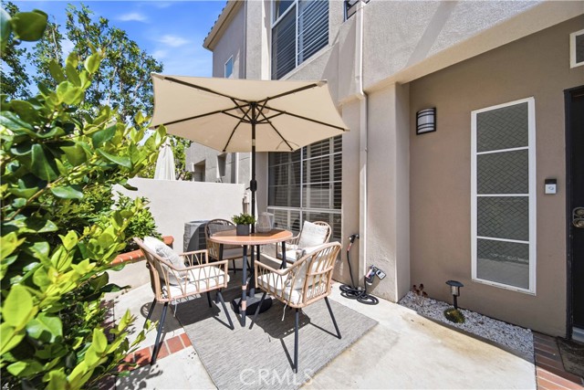 Detail Gallery Image 4 of 33 For 25 Windgate, Aliso Viejo,  CA 92656 - 3 Beds | 2/1 Baths