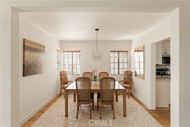 Detail Gallery Image 4 of 25 For 7737 Denrock, Westchester,  CA 90045 - 4 Beds | 4 Baths