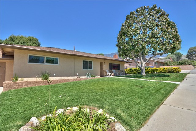 Detail Gallery Image 3 of 43 For 1272 W 25th St, Upland,  CA 91784 - 3 Beds | 2 Baths