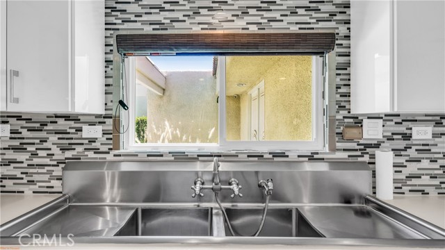 1553 Spyglass, Palm Springs CA: https://media.crmls.org/medias/c5f1a79f-9973-48dc-a5bc-cb95bc84fc49.jpg