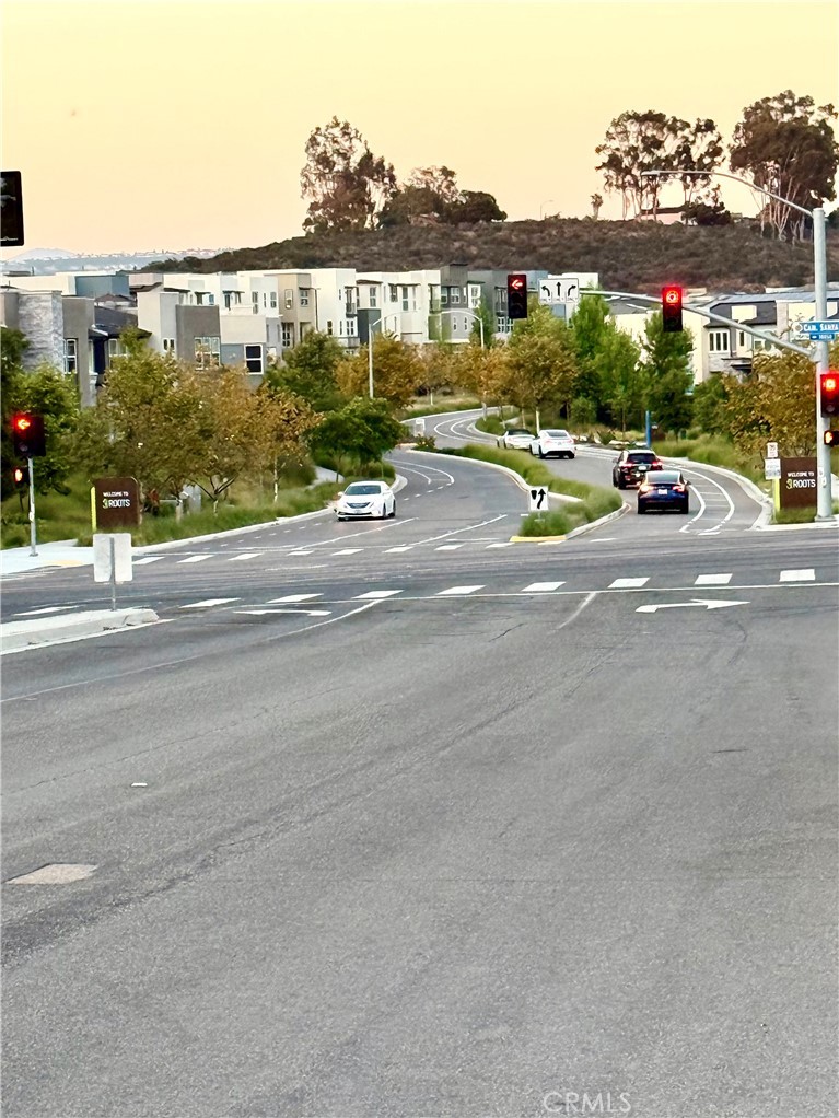 https://media.crmls.org/medias/c5f1cc9f-bf35-4716-ac83-2ce2e09798b0.jpg?preset=X-Large