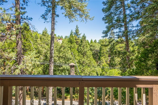 Detail Gallery Image 42 of 49 For 875 Brentwood Dr, Lake Arrowhead,  CA 92352 - 3 Beds | 2 Baths