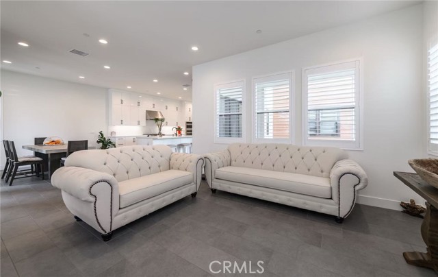 Detail Gallery Image 13 of 51 For 100 Draw, Irvine,  CA 92618 - 4 Beds | 4/1 Baths