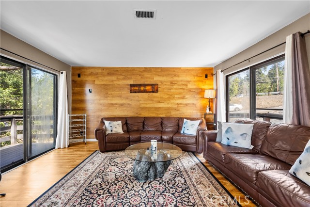 Image 5 of 40 For 30901 Live Oak Drive