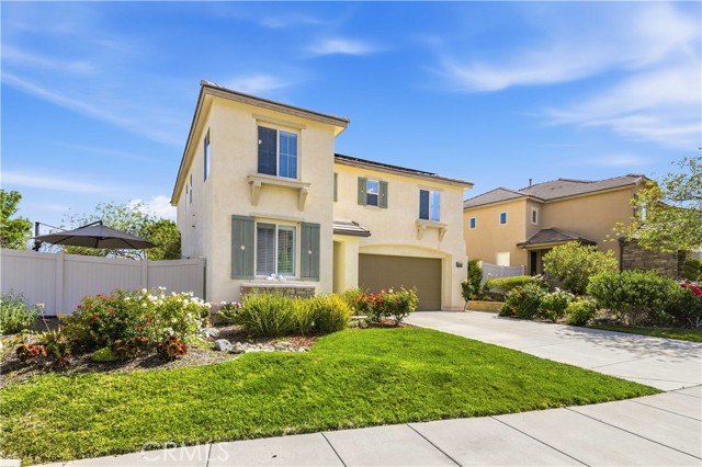 Detail Gallery Image 2 of 38 For 26856 Cherry Willow, Canyon Country,  CA 91387 - 4 Beds | 3 Baths