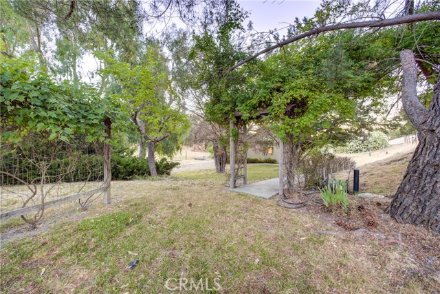 6305 Portola Road, Atascadero CA: https://media.crmls.org/medias/c5f33fe2-32fc-4a18-b040-4bee675f7703.jpg