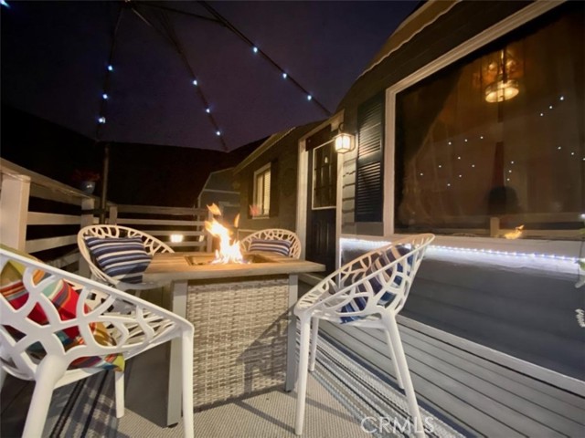 27048 State Highway 189, Blue Jay CA: https://media.crmls.org/medias/c5f3b8f6-7b88-411e-bb66-f32e4e5c8089.jpg