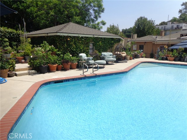 Detail Gallery Image 65 of 69 For 3855 York Bld, Los Angeles,  CA 90065 - 3 Beds | 2 Baths
