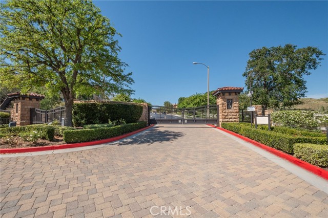 Detail Gallery Image 34 of 34 For 28802 Silversmith, Valencia,  CA 91354 - 4 Beds | 2/1 Baths