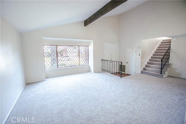 Detail Gallery Image 7 of 54 For 23910 via Copeta, Valencia,  CA 91355 - 4 Beds | 2/1 Baths