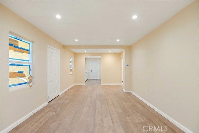 Detail Gallery Image 12 of 31 For 2117 N Keene, Los Angeles,  CA 90059 - 3 Beds | 1 Baths