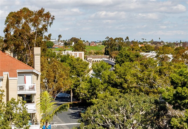 Detail Gallery Image 7 of 22 For 20331 Bluffside Cir #411,  Huntington Beach,  CA 92646 - 0 Beds | 1 Baths