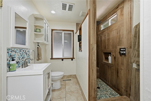Detail Gallery Image 24 of 42 For 799 19th, Lakeport,  CA 95453 - 3 Beds | 2 Baths
