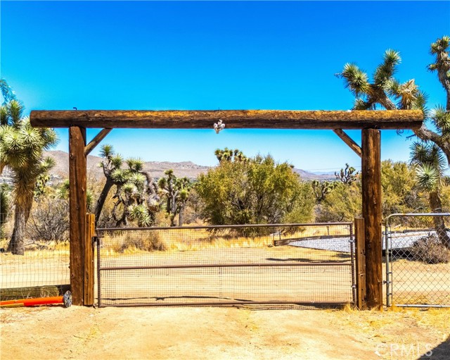 Detail Gallery Image 41 of 57 For 8259 Eneva St, Yucca Valley,  CA 92284 - 3 Beds | 3 Baths