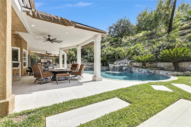 Detail Gallery Image 40 of 53 For 25432 Nottingham Ct, Laguna Hills,  CA 92653 - 5 Beds | 4/1 Baths