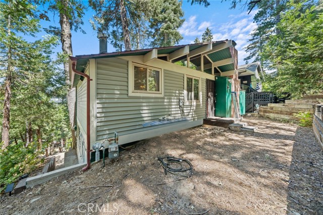 Detail Gallery Image 30 of 39 For 535 Sunderland Ct, Lake Arrowhead,  CA 92352 - 3 Beds | 2 Baths