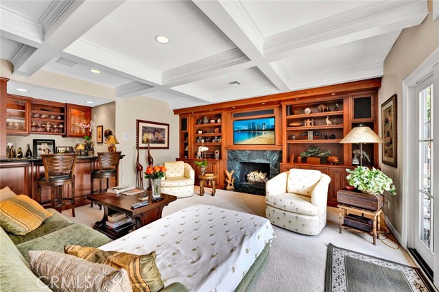 10302 Broadview Place, North Tustin CA: https://media.crmls.org/medias/c5f8875d-510f-43f0-821d-822f3a63cb91.jpg