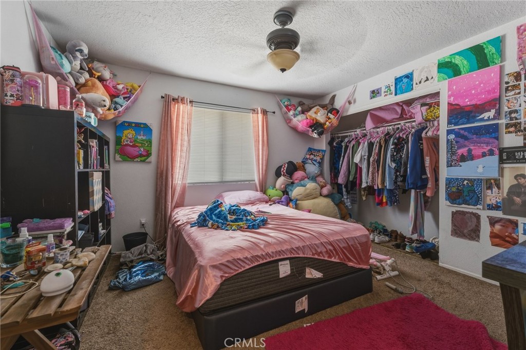 https://media.crmls.org/medias/c5f93ab0-f2f6-4aad-9148-1362f98633e0.jpg?preset=X-Large