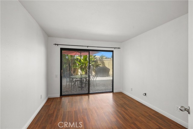 25712 Le Parc, Lake Forest CA: https://media.crmls.org/medias/c5f93ee0-2998-456a-a15b-dd757a6acff7.jpg