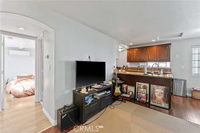 MLS #IV25238475 image #44