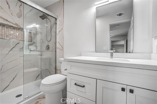 Detail Gallery Image 13 of 18 For 16741 Leafwood, Huntington Beach,  CA 92647 - 4 Beds | 2 Baths