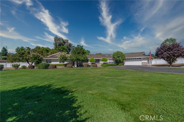 Detail Gallery Image 5 of 75 For 2507 Windy Ct, Merced,  CA 95340 - 4 Beds | 2/1 Baths