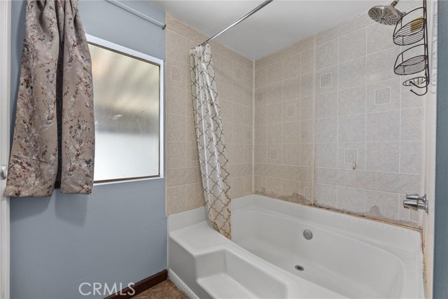 Detail Gallery Image 30 of 40 For 4 Dogwood Ln, Bakersfield,  CA 93308 - 3 Beds | 2 Baths