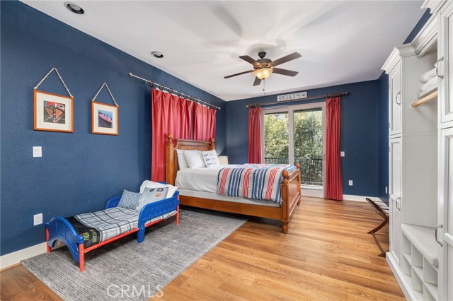39828 Granite Ridge Lane, Bass Lake CA: https://media.crmls.org/medias/c5fbf02d-f50d-432b-b6da-2aecc09cdb28.jpg