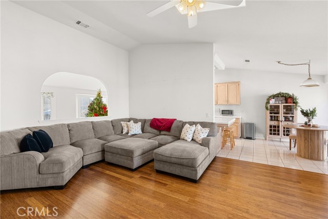 Detail Gallery Image 9 of 33 For 781 Koval, Santa Maria,  CA 93455 - 3 Beds | 2 Baths