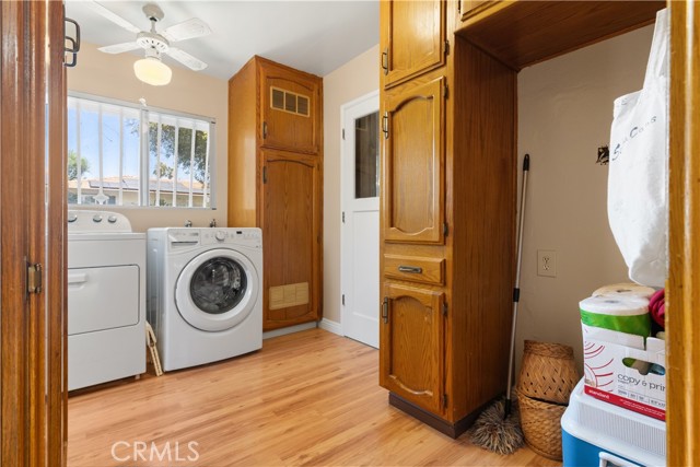 3419 Crest Drive, Bakersfield CA: https://media.crmls.org/medias/c5fcf6bd-4d8d-4467-980d-5126f1f85e4d.jpg