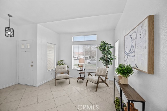 Detail Gallery Image 5 of 37 For 3061 Hampton, Hemet,  CA 92545 - 5 Beds | 2 Baths