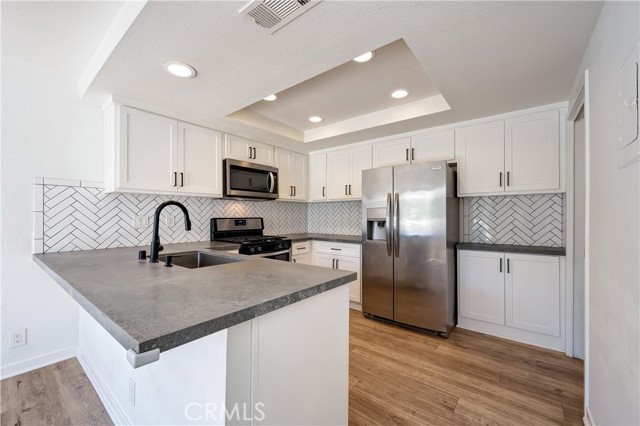 Detail Gallery Image 4 of 37 For 25 Clover Ln #359,  Aliso Viejo,  CA 92656 - 2 Beds | 2 Baths