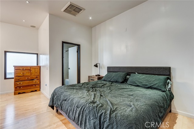 Detail Gallery Image 38 of 63 For 101 W Mission Bld #327,  Pomona,  CA 91766 - 1 Beds | 2 Baths