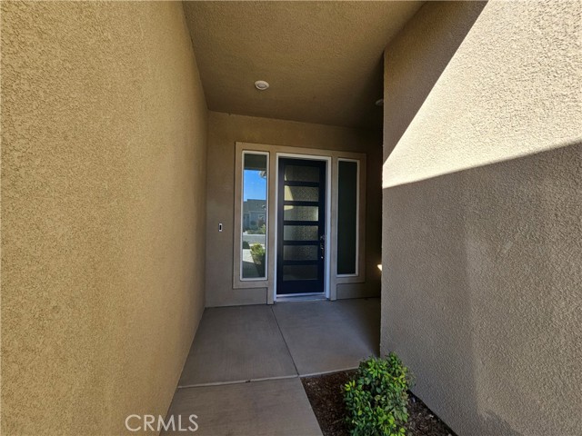 Detail Gallery Image 2 of 22 For 9414 Glenwood Springs Ln, Shafter,  CA 93263 - 4 Beds | 2 Baths