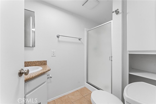 9346 Van Nuys, 1 photo 6