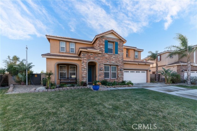 Detail Gallery Image 2 of 52 For 15073 Sagegrove Ln, Fontana,  CA 92336 - 6 Beds | 4/1 Baths