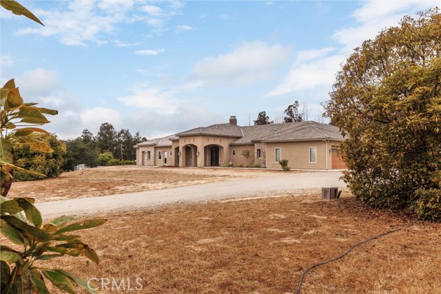 1950 Lemon Ranch Road, Arroyo Grande CA: https://media.crmls.org/medias/c5feea4d-7333-4479-b3ad-1796b957be12.jpg