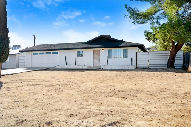 Detail Gallery Image 2 of 30 For 61601 Capilla Dr, Joshua Tree,  CA 92252 - 2 Beds | 1 Baths