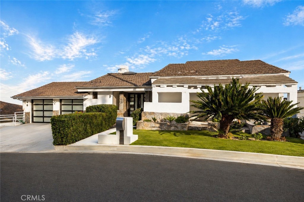 5226 Medina Road
