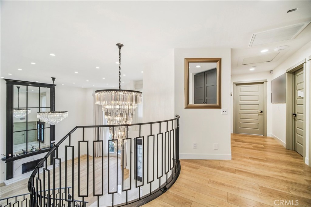 MLS #SR25245012 image #34