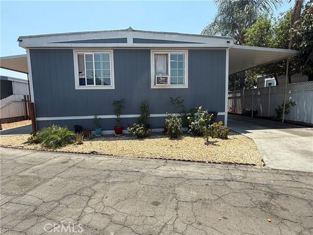 12700 Elliott Avenue, El Monte CA: https://media.crmls.org/medias/c604c612-1db7-433b-b4b5-505180dc0956.jpg