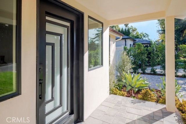 Detail Gallery Image 8 of 53 For 5700 Vista Del Monte, Sherman Oaks,  CA 91411 - 3 Beds | 2 Baths