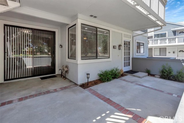 52 Remington, Irvine CA: https://media.crmls.org/medias/c606f544-1a36-4011-91ab-e490027ec620.jpg