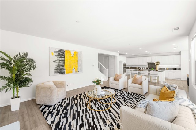 2756 E Wickford Street, Ontario CA: https://media.crmls.org/medias/c6072b41-bdab-4738-8c9a-ab7db1245c62.jpg