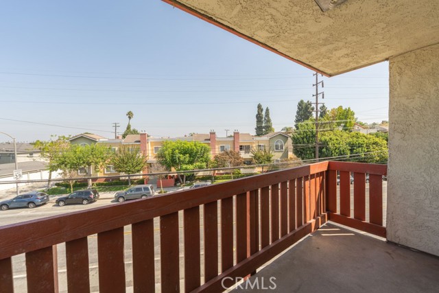 Detail Gallery Image 18 of 27 For 4591 Orange #302,  Long Beach,  CA 90807 - 2 Beds | 2 Baths