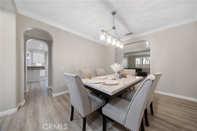 Detail Gallery Image 7 of 28 For 29851 Fox Creek, Menifee,  CA 92586 - 5 Beds | 3 Baths