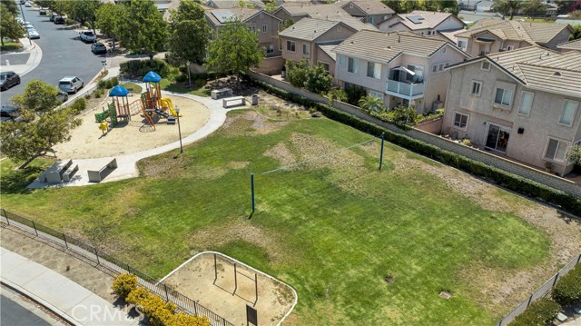 292 Edgemire Lane photo 36