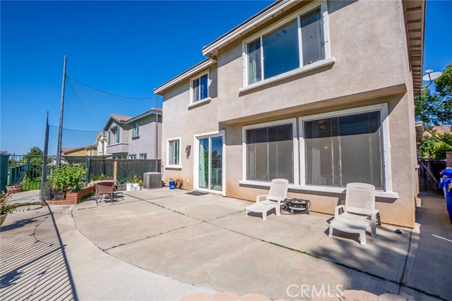 Detail Gallery Image 37 of 45 For 33353 Wallace Way, Yucaipa,  CA 92399 - 3 Beds | 2/1 Baths